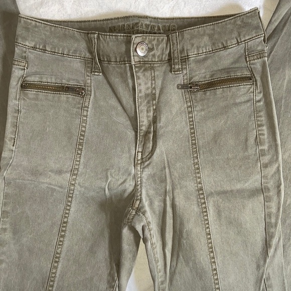 American Eagle Army Green high-rise Jegging - Picture 2 of 7